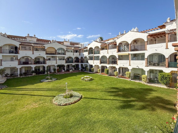 Apartment for sale in Mijas