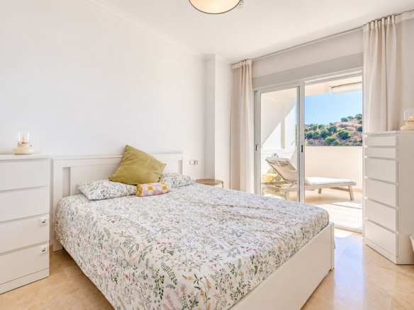 Apartment for sale in Mijas