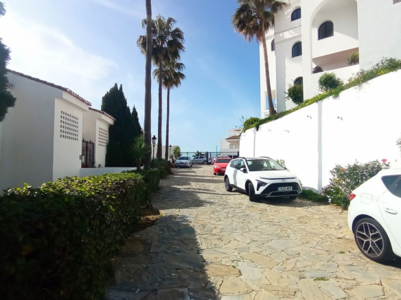 Apartment for sale in Mijas