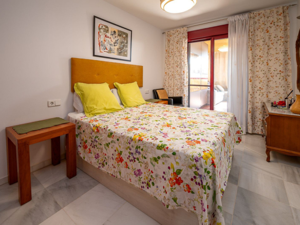 Apartment for sale in Mijas