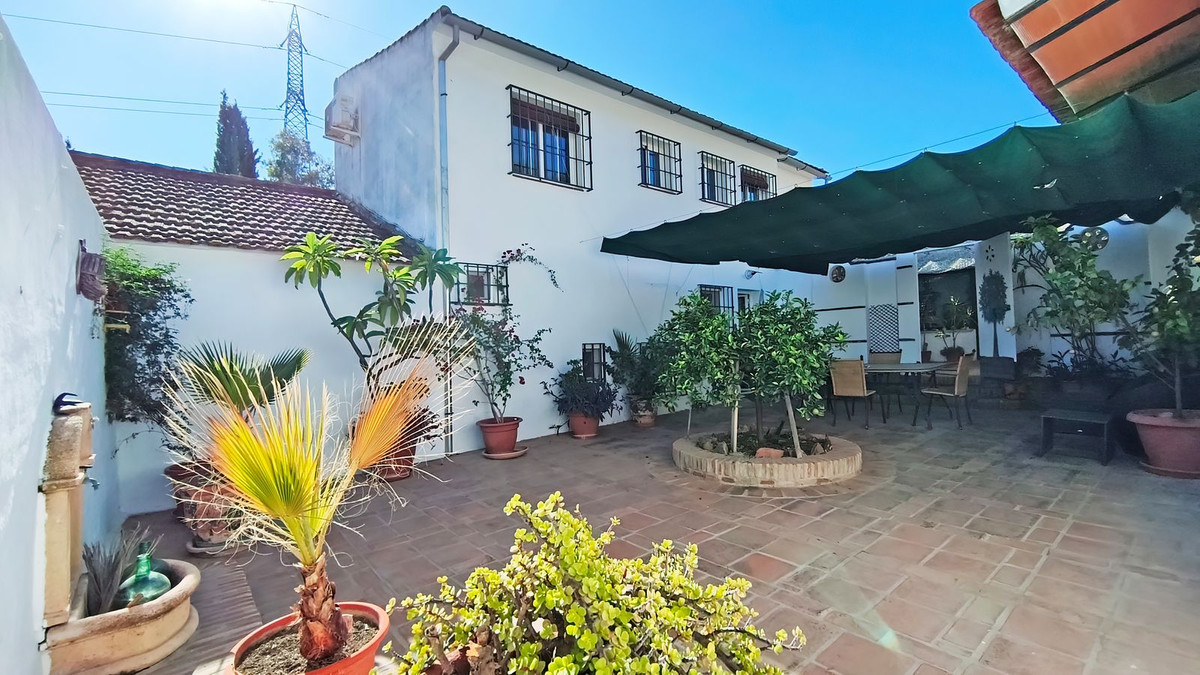 Finca for sale in Málaga