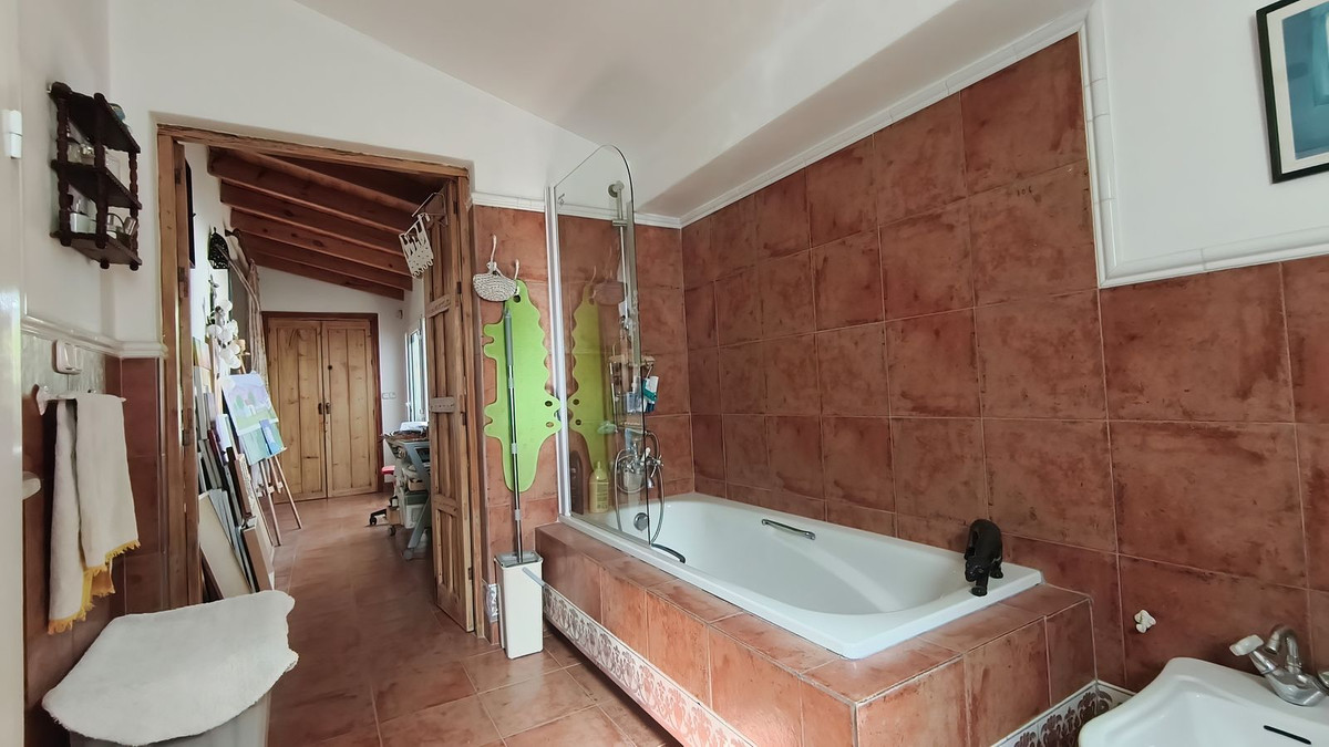 Finca for sale in Málaga