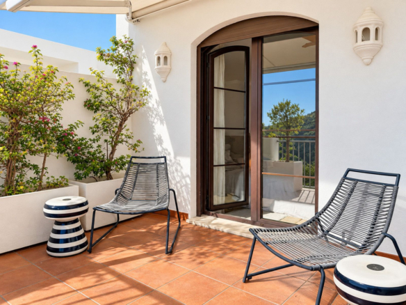Penthouse for sale in Benahavís