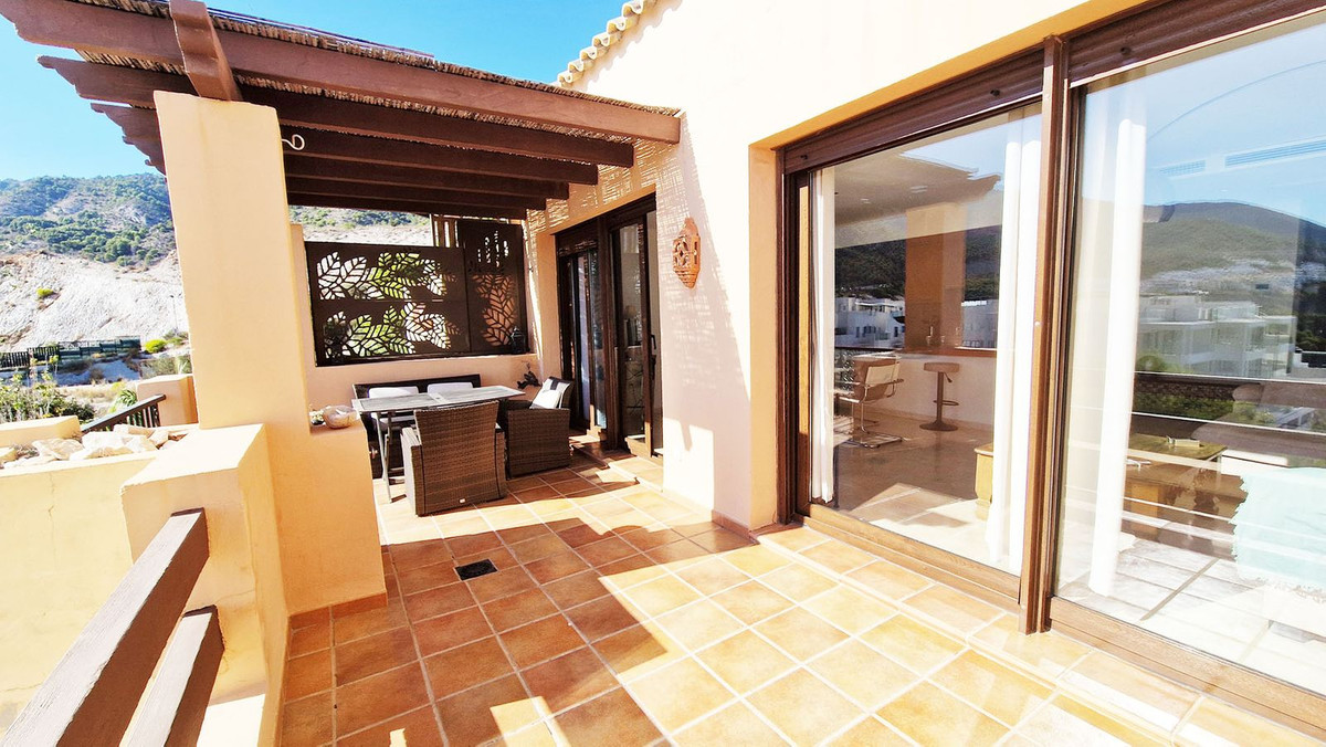 Penthouse for sale in Benalmadena
