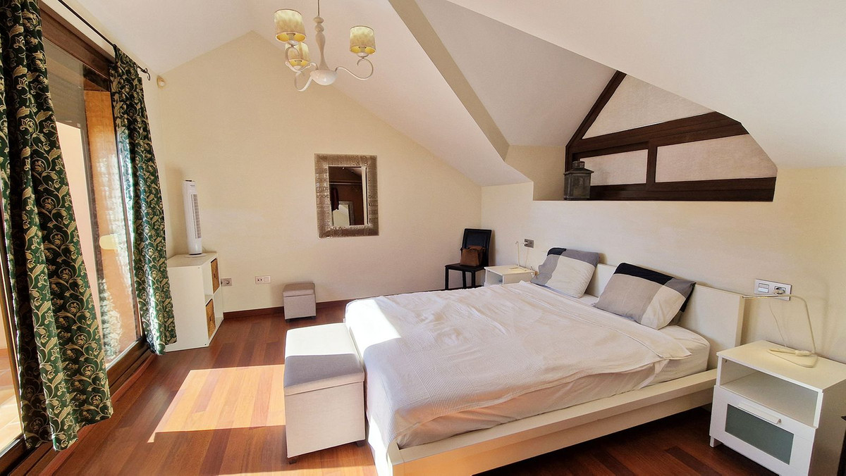 Penthouse for sale in Benalmadena