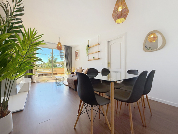 Penthouse for sale in Casares