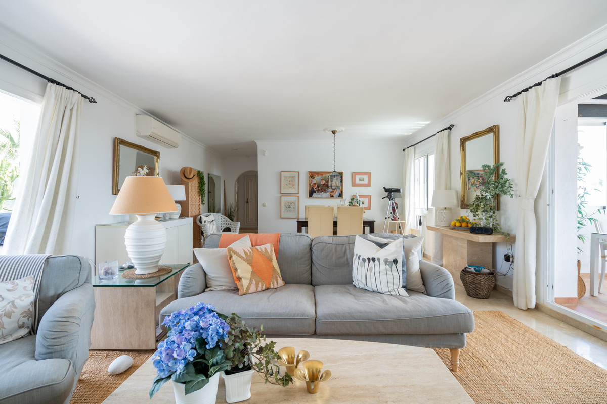 Penthouse for sale in El Paraiso