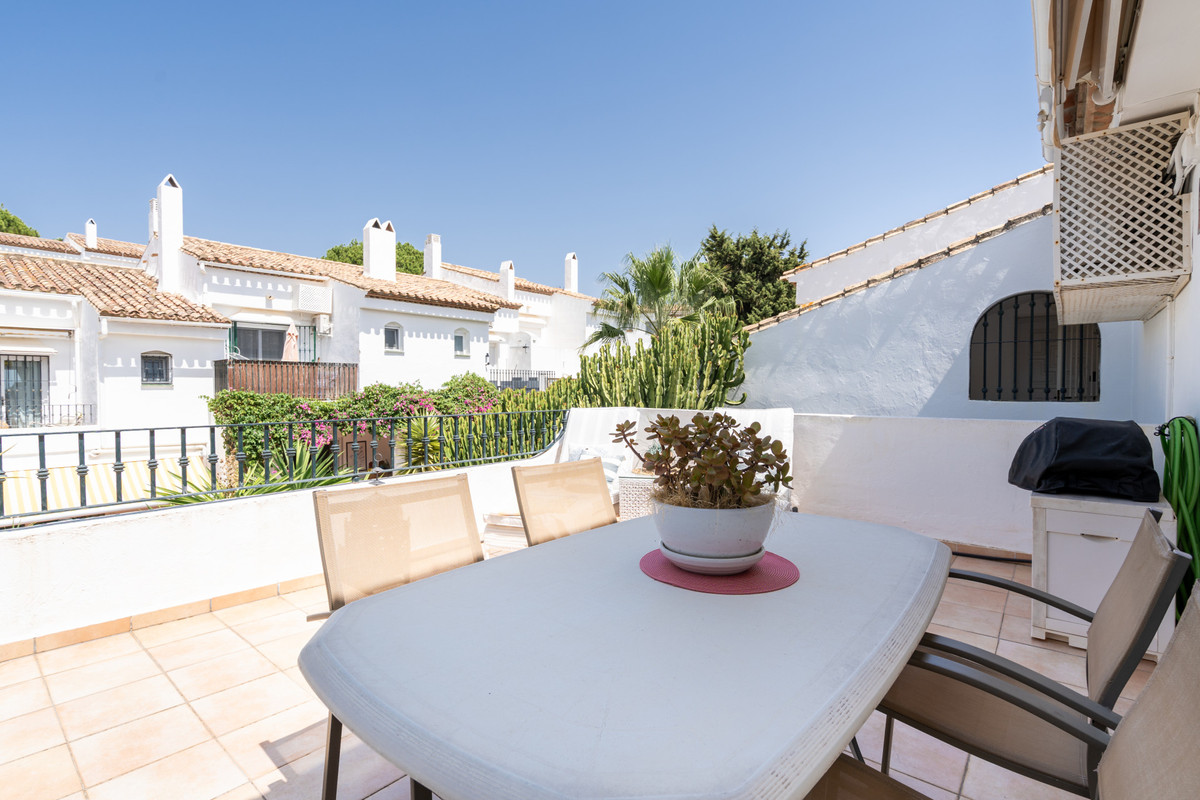 Penthouse for sale in El Paraiso