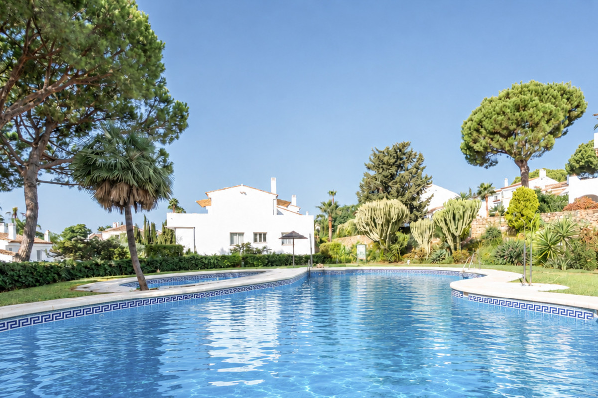 Penthouse for sale in El Paraiso