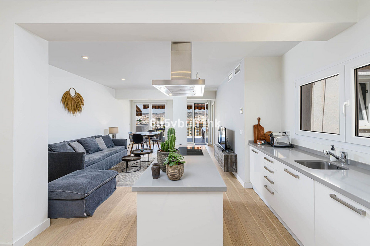 Penthouse for sale in Málaga