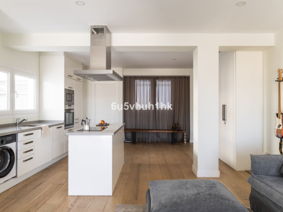 Penthouse for sale in Málaga