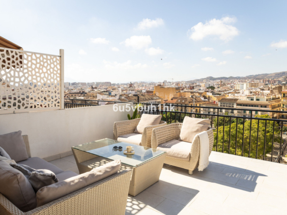 Penthouse for sale in Málaga