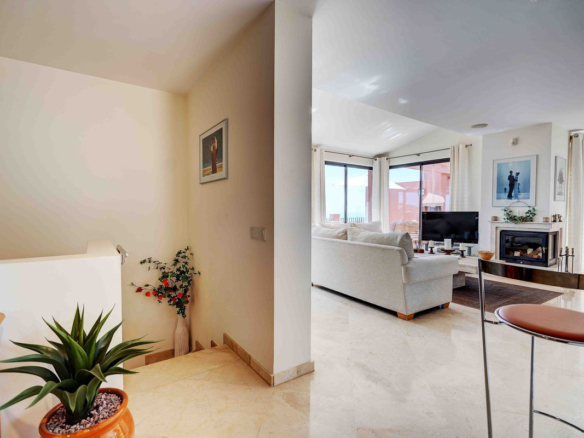 Penthouse for sale in Mijas