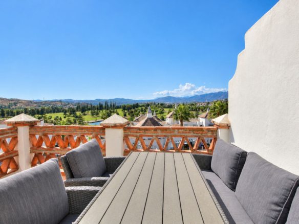 Penthouse for sale in Mijas