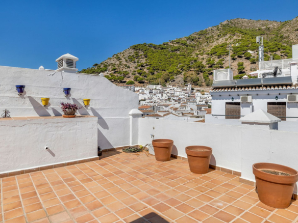 Penthouse for sale in Mijas