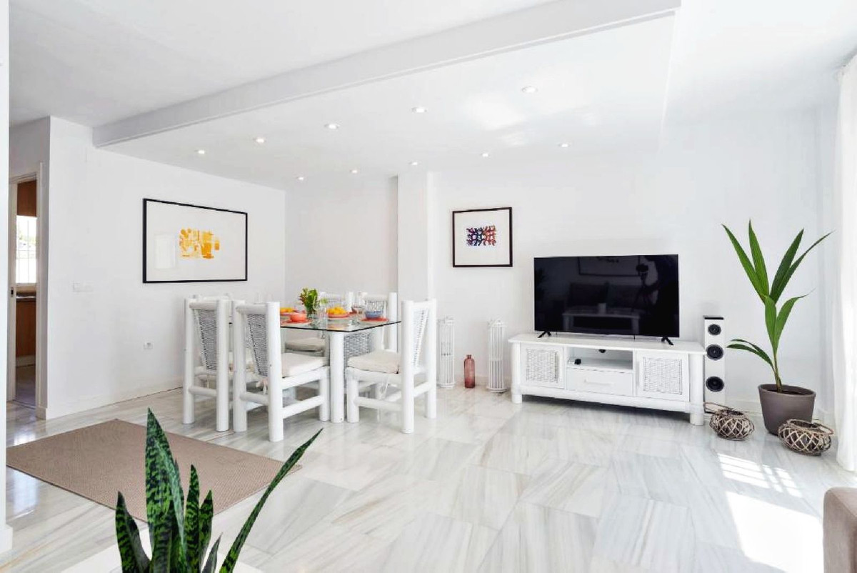 Semi-Detached House for sale in Benalmadena