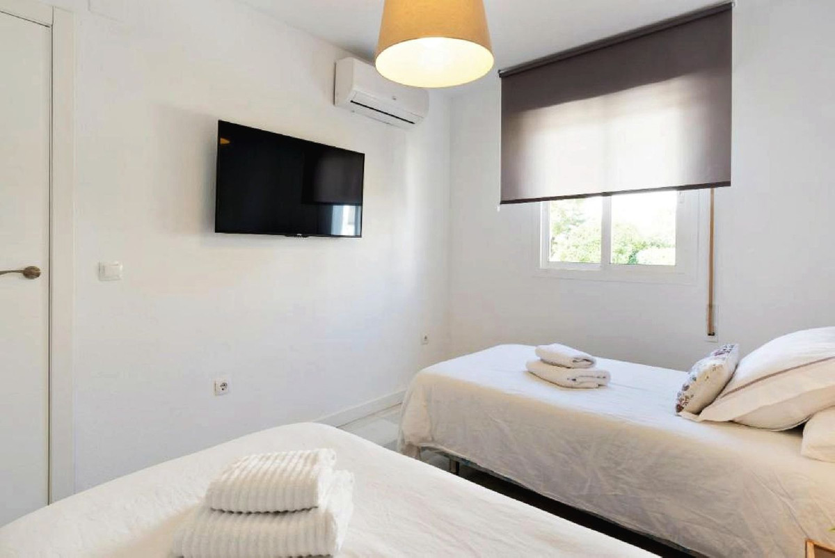 Semi-Detached House for sale in Benalmadena