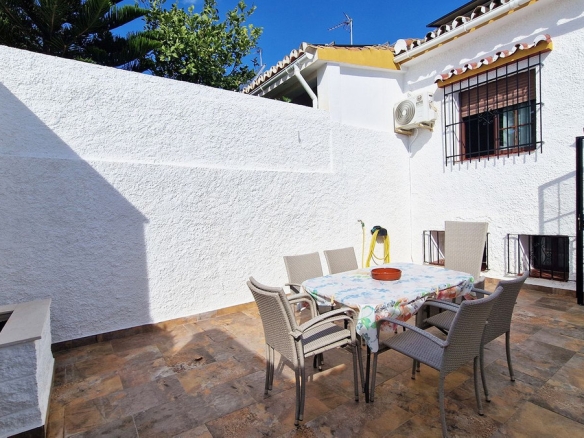 Semi-Detached House for sale in Benalmadena