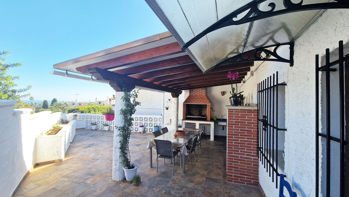 Semi-Detached House for sale in Benalmadena