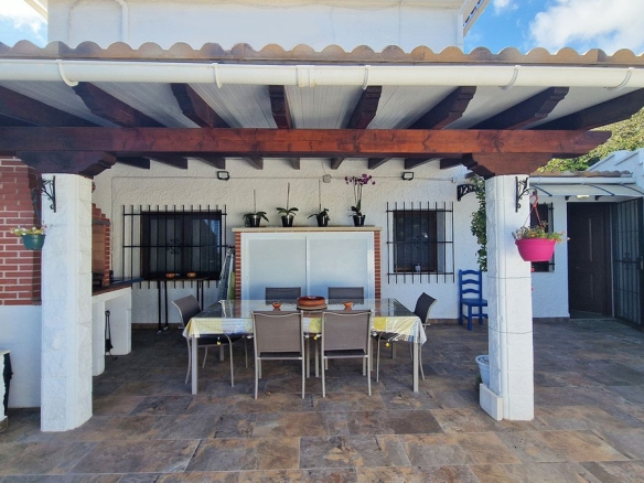 Semi-Detached House for sale in Benalmadena