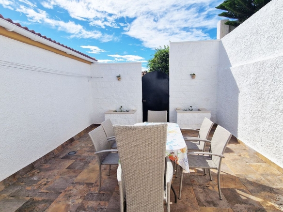 Semi-Detached House for sale in Benalmadena