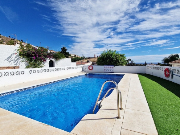 Semi-Detached House for sale in Benalmadena