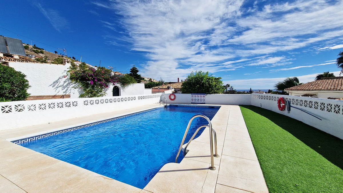 Semi-Detached House for sale in Benalmadena
