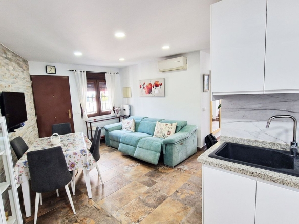 Semi-Detached House for sale in Benalmadena