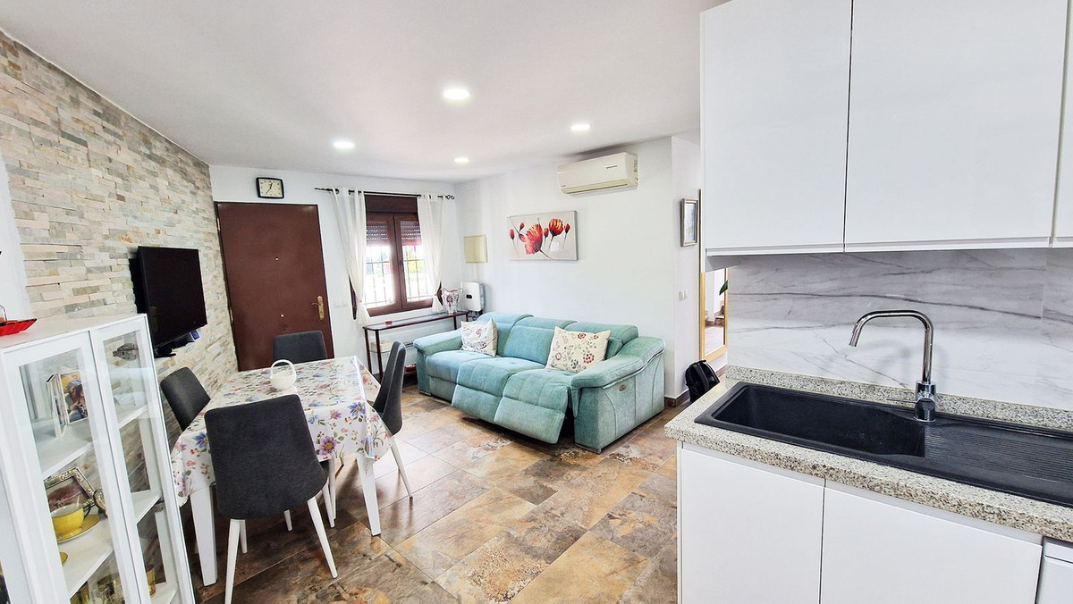 Semi-Detached House for sale in Benalmadena
