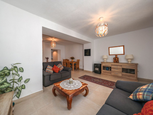 Townhouse for sale in Alhaurín el Grande