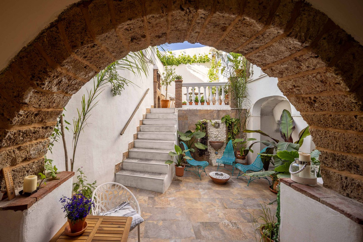 Townhouse for sale in Coín