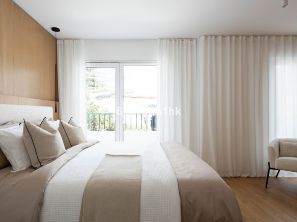 Townhouse for sale in Estepona