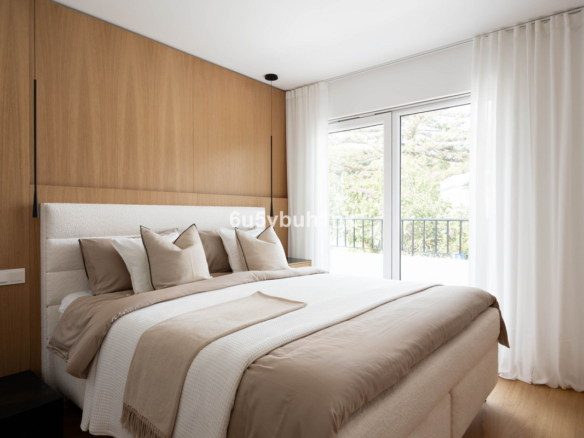 Townhouse for sale in Estepona
