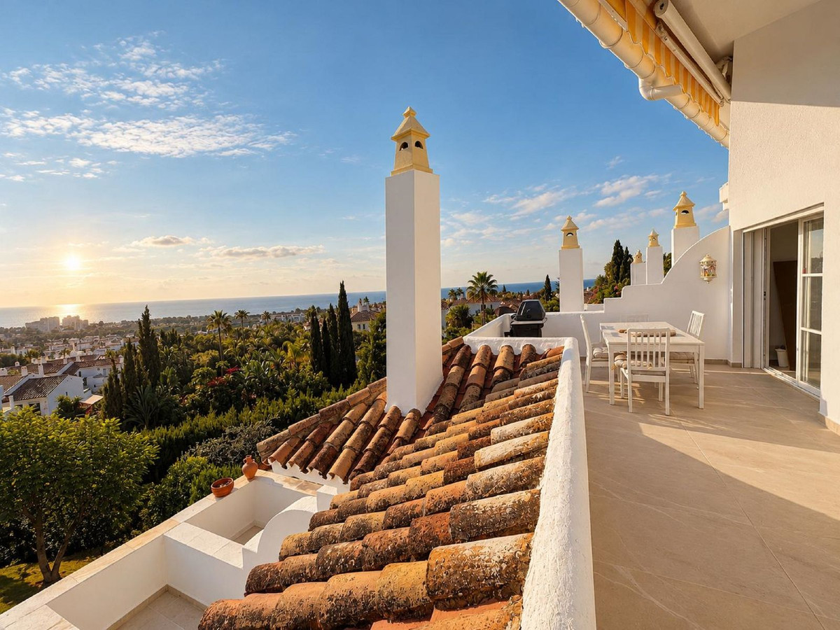 Townhouse for sale in Estepona