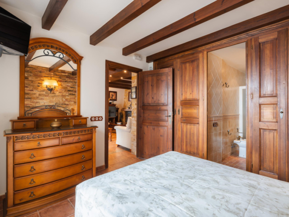 Townhouse for sale in Istán