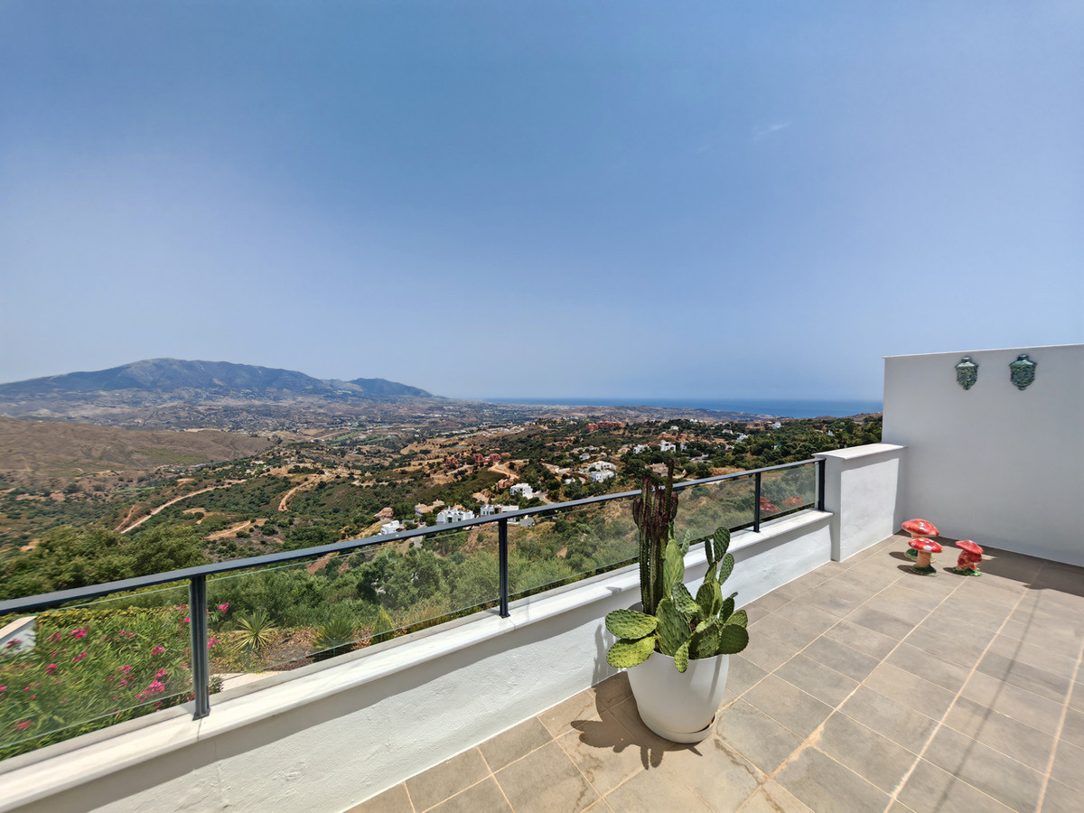Townhouse for sale in Marbella