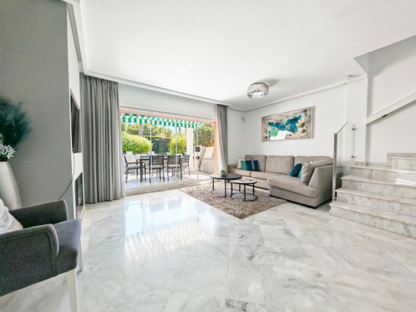Townhouse for sale in Marbella