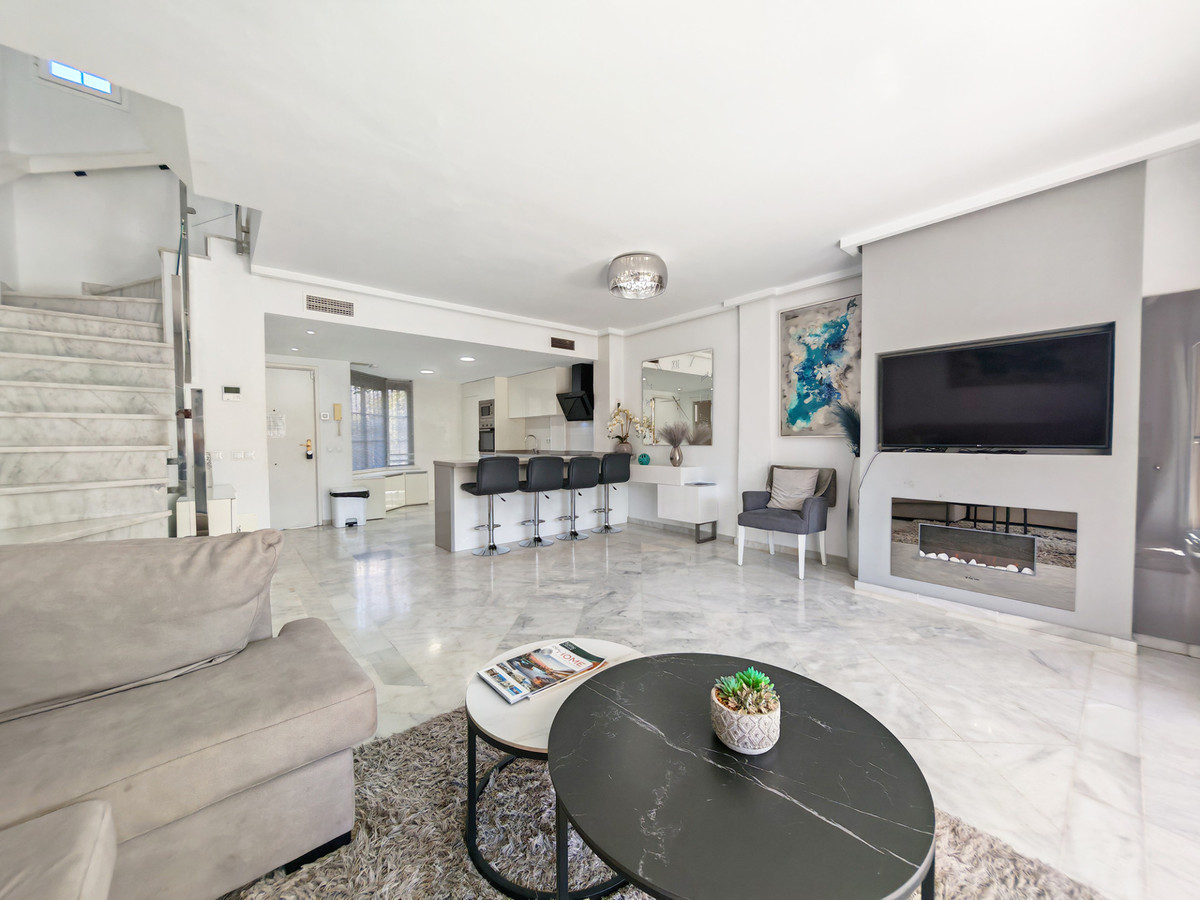 Townhouse for sale in Marbella