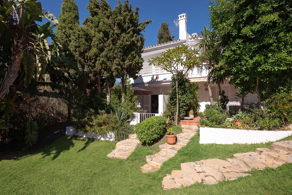 Townhouse for sale in Marbella