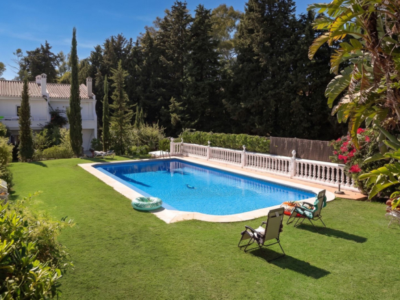 Townhouse for sale in Marbella