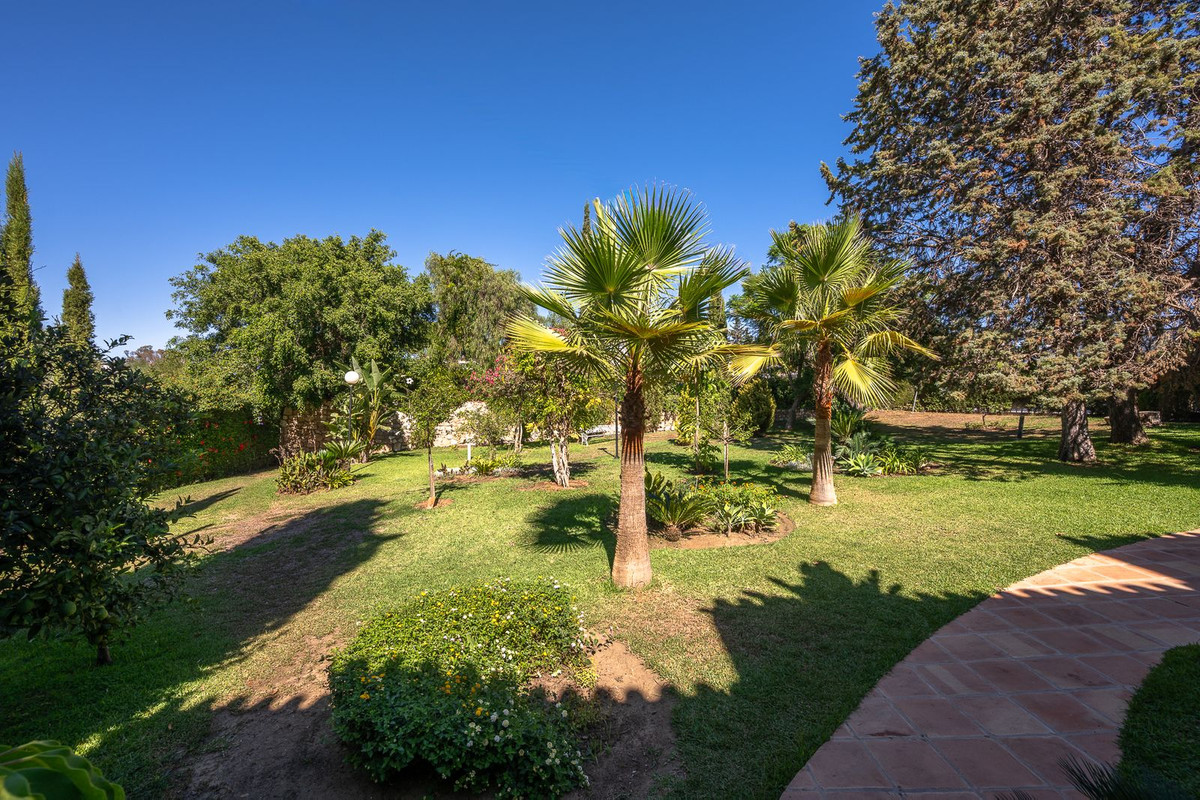 Townhouse for sale in Marbella