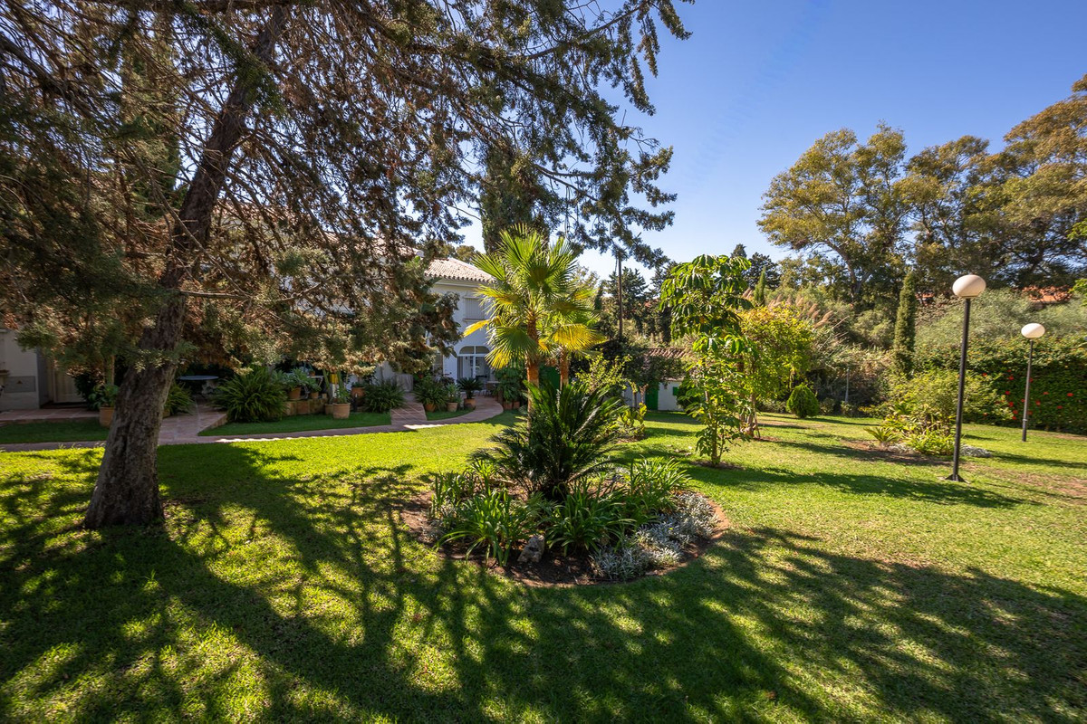 Townhouse for sale in Marbella