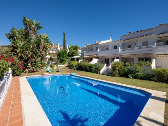 Townhouse for sale in Marbella