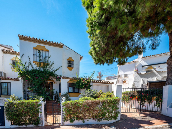 Townhouse for sale in Mijas