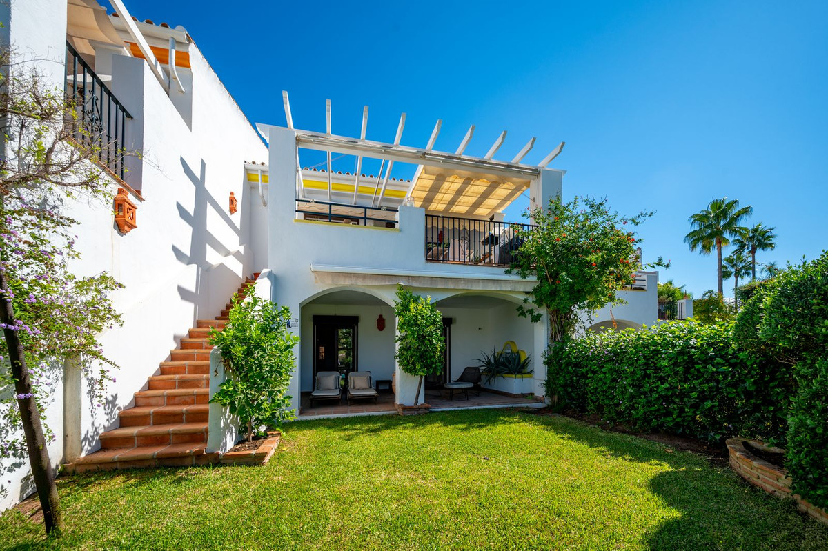 Townhouse-in-Mijas-Ref-R5514352 Townhouse for sale in Mijas