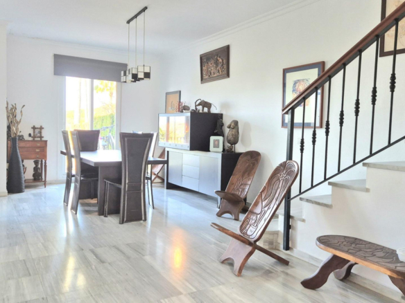 Villa for sale in Alhaurín el Grande