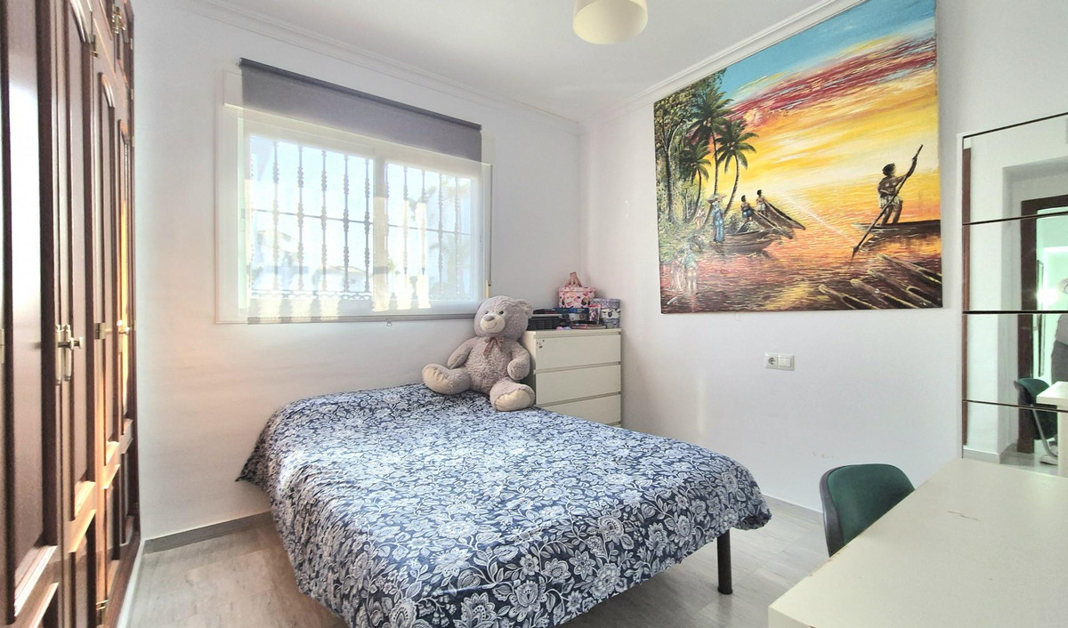 Villa for sale in Alhaurín el Grande