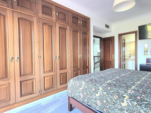 Villa for sale in Alhaurín el Grande