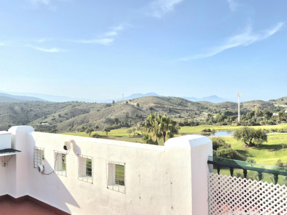 Villa for sale in Alhaurín el Grande