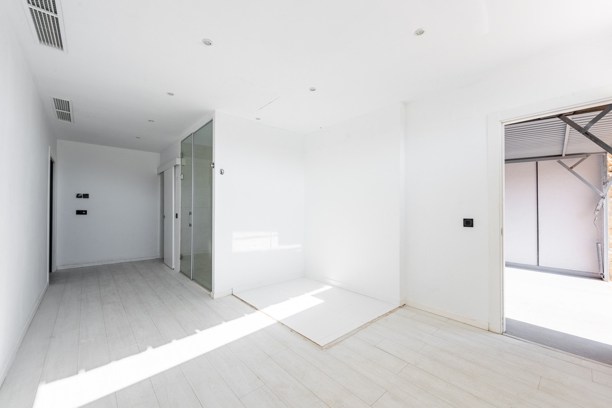 Villa for sale in Benahavís